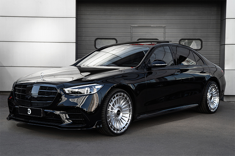 Mercedes-Benz S580