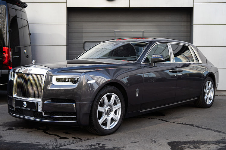 Rolls-Royce Phantom