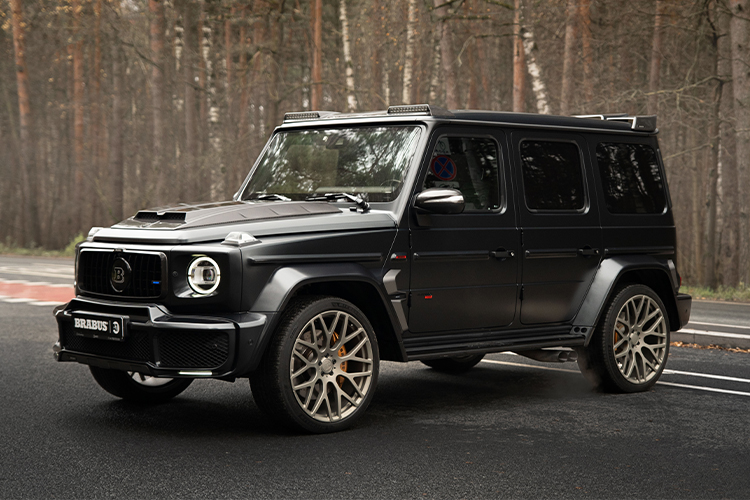 Mercedes-Benz G700 Brabus
