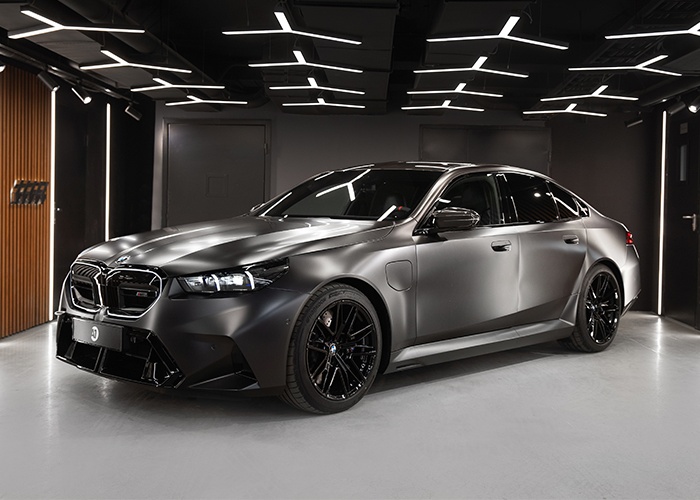 BMW M5